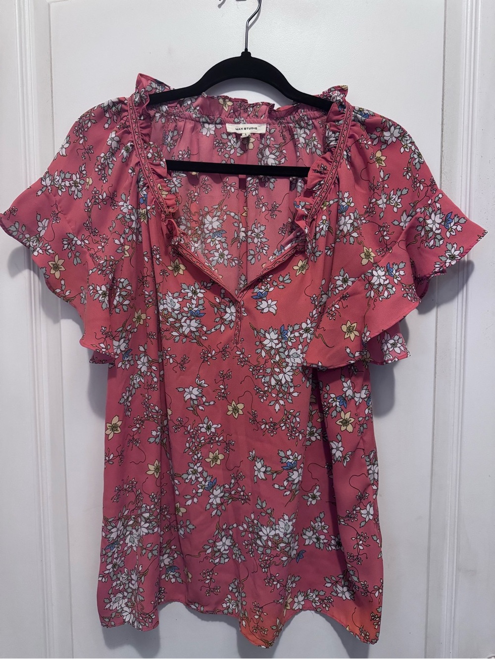 Max Studio Coral Pink Floral Ruffle-Sleeve Blouse